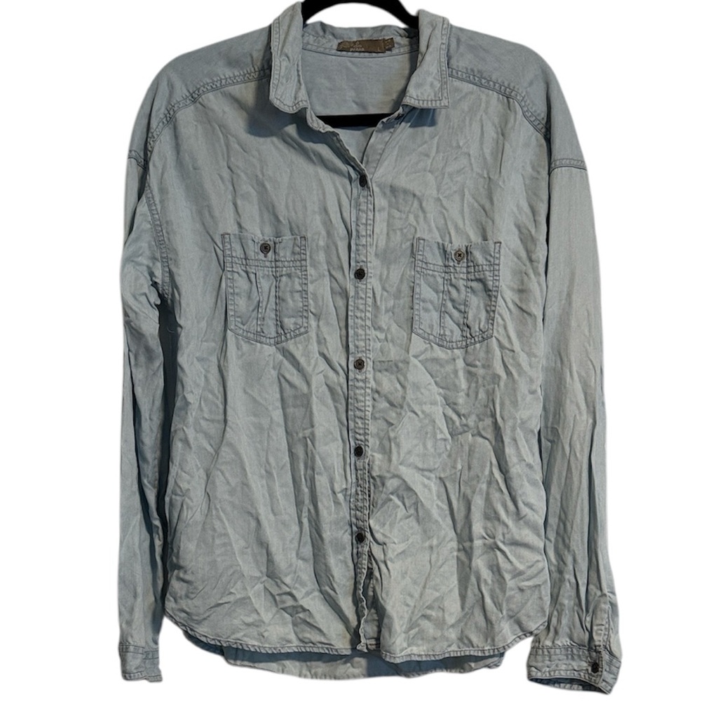 🖤 PrAna Light Blue Lightweight Button Down Shirt